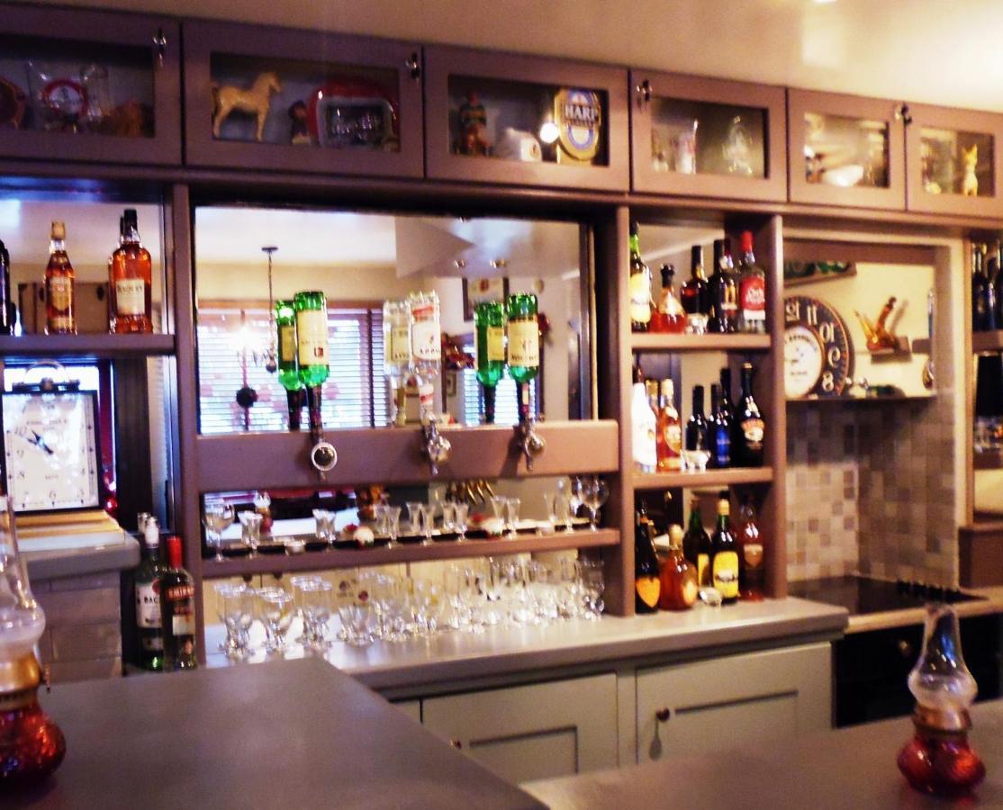 Herlihy'S, Half-Way-House فارانفور المظهر الخارجي الصورة
